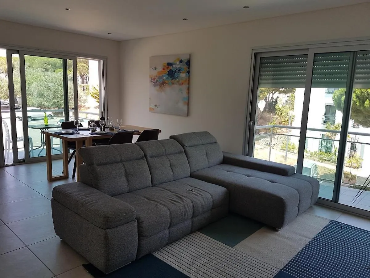 Modern Apartment On The Beach Of Falesia Albufeira