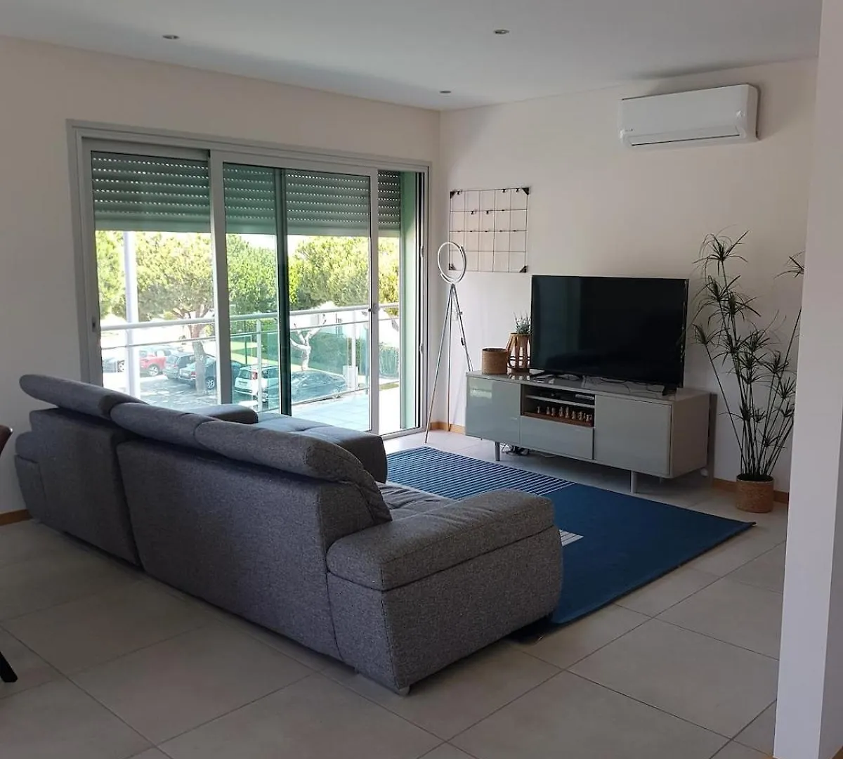 Modern Apartment On The Beach Of Falesia Albufeira